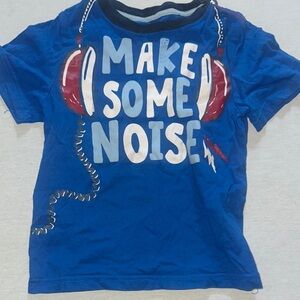 Blue Kids Size 5T Wonder Nation Shirt with Headphone Print.